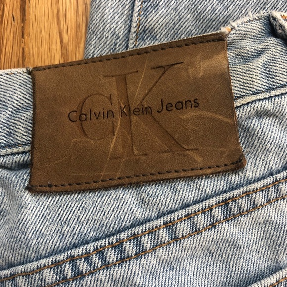 ⛔️SOLD⛔️Vintage Calvin Klein light wash highrise m - Picture 6 of 8